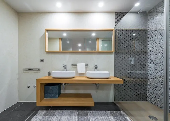 Luxurious With Private Sea Access -dubrovnik *