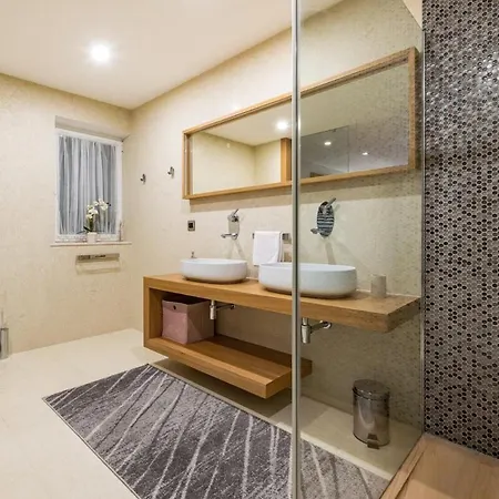 Villa Luxurious With Private Sea Access -dubrovnik